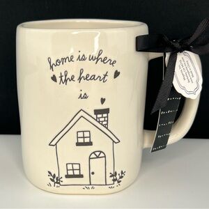 Rae Dunn - ‘Home is where the ❤️ is’ ceramic mug. NWT Last One!